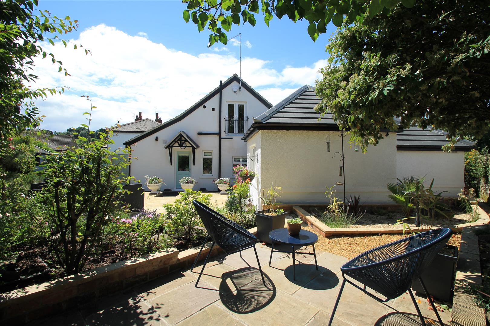 Grange Avenue, Menston, LS29 6HD